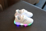 EUR 21-25 2017 Baby Luminous Sneakers Shoes With Child'S Casual Shoe Girl LED Lighted Sneakers Mesh Boy Fashion Sport Solid Shoe